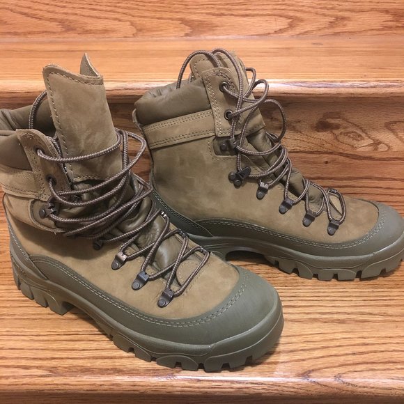 bates mountain combat boots